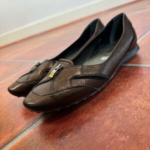 Tods Leather Imaginative Zipper Loafers Size 7.5